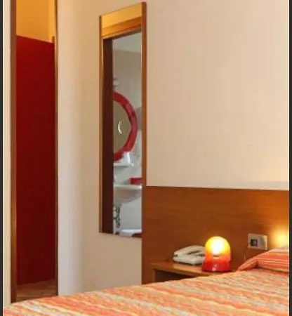 Hotel Santa Maria - Bardolino Town Center Hotel Bardolino