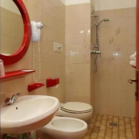 Santa Maria - Town Center ברדולינו