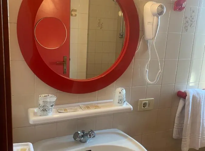 Hotel Santa Maria - Bardolino Town Center Bardolino