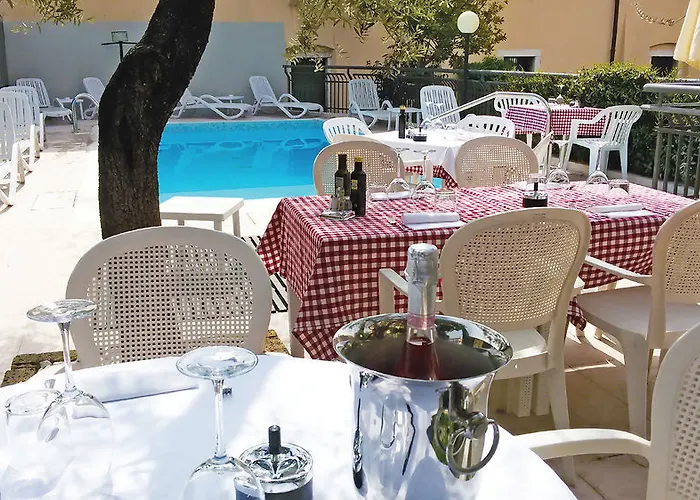 Hotel Santa Maria - Bardolino Town Center 2* Bardolino