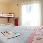 Hotel Santa Maria - Town Center 2*